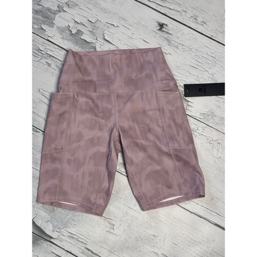 Mono B shorts‎